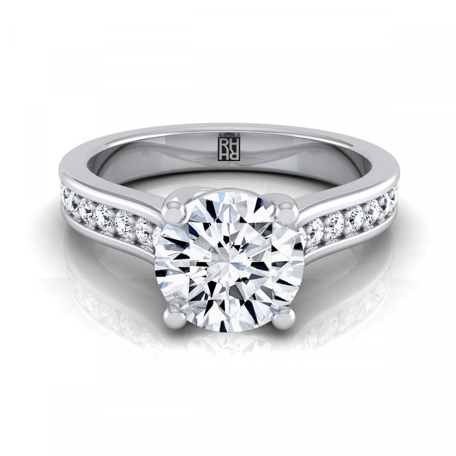 How to Choose a Gold Diamond Solitaire Engagement Ring for your Partner