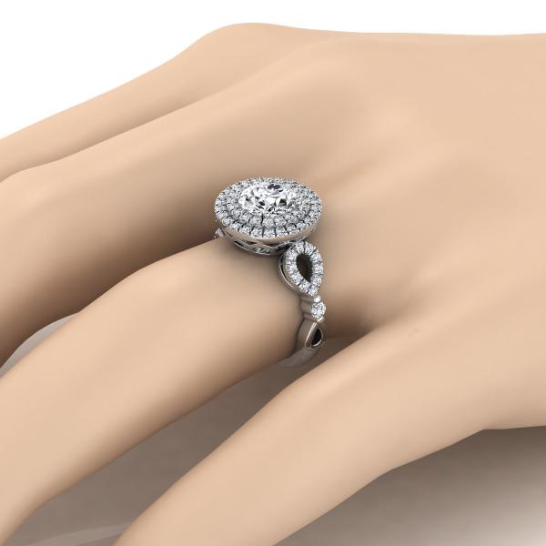 Two Popular Engagement Ring Settings for Sparkling Round Diamonds